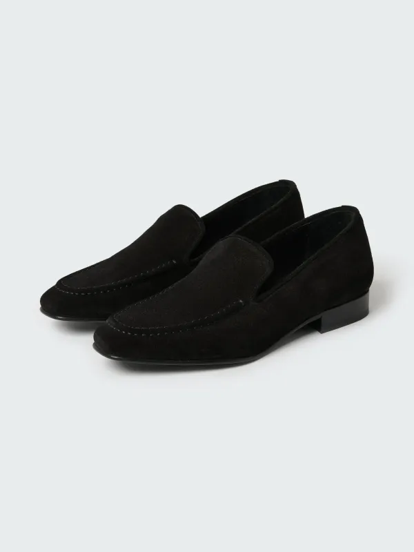 Elkann Suede Loafer in Black made by Studio Nicholson
