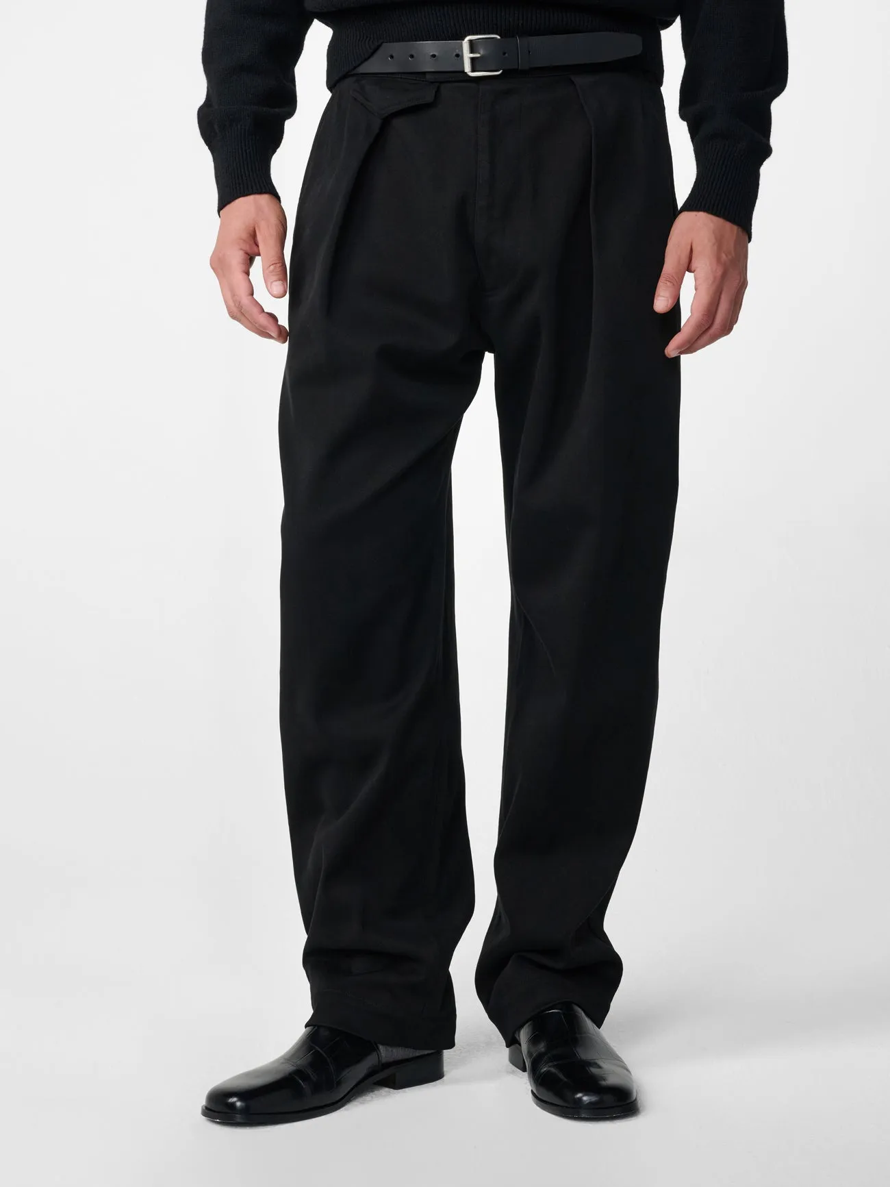 Poole Pleated Twill Pant in Balck sold by Studio Nicholson product image thumbnail 5