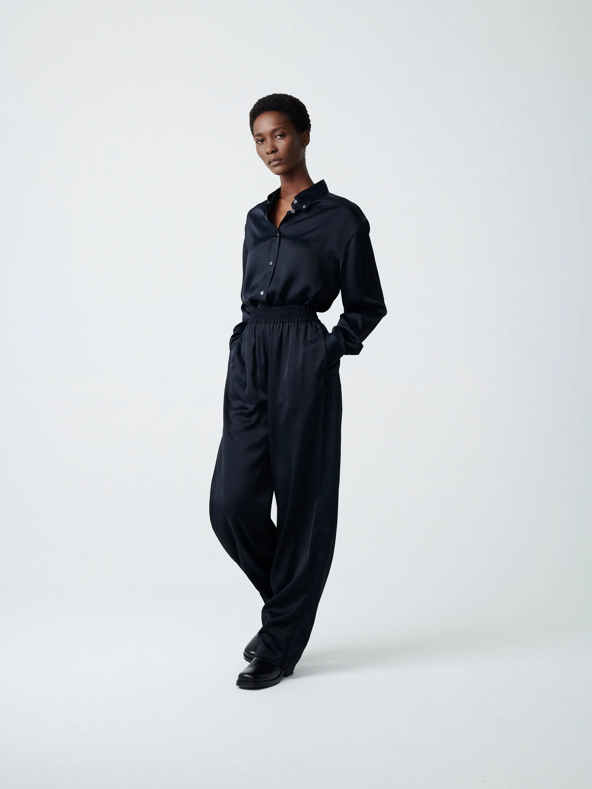 Tenu Pant in Darkest Navy sold by Studio Nicholson product image thumbnail 5