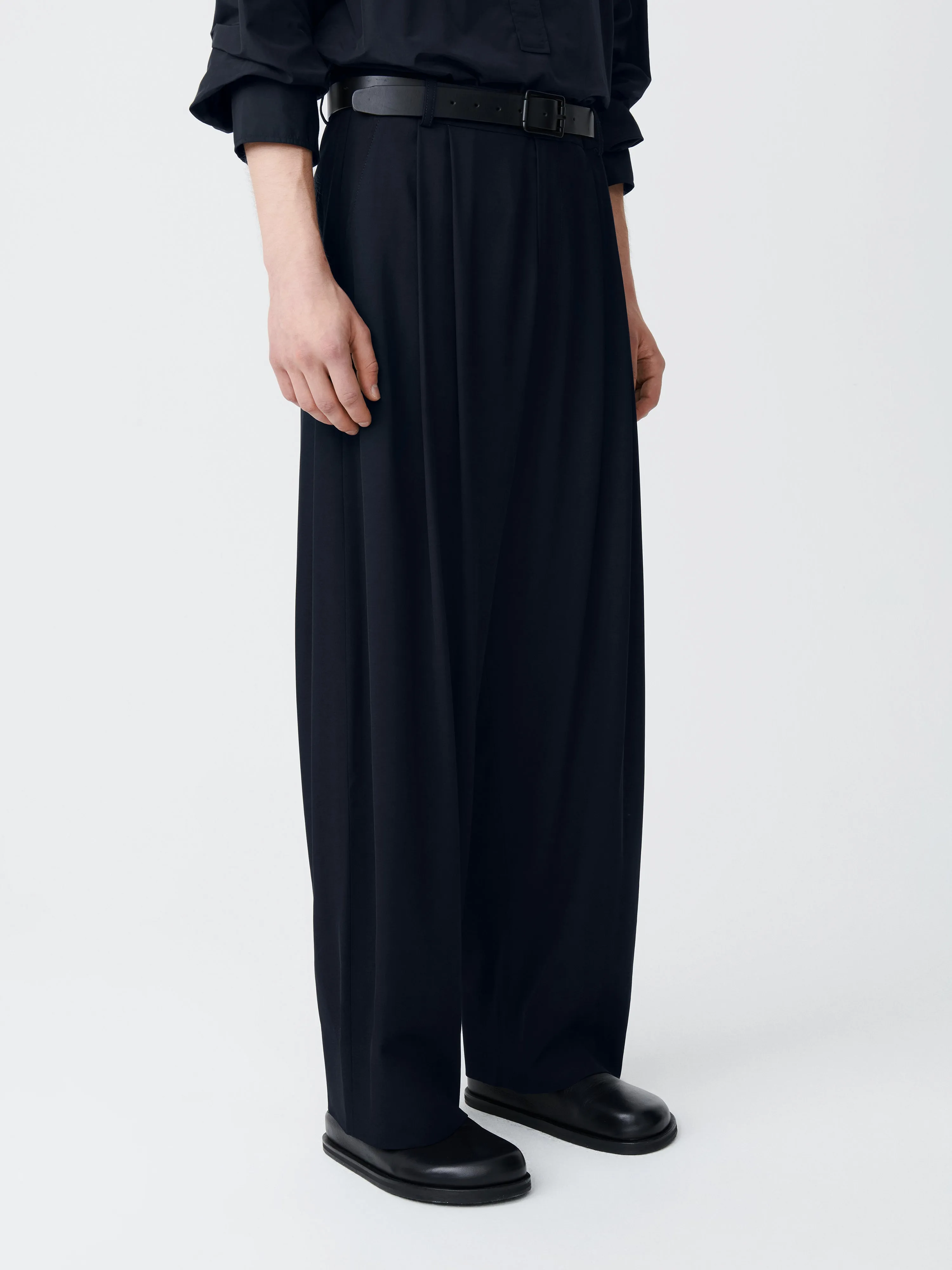 Nemo Pant in Darkest Navy sold by Studio Nicholson product image thumbnail 4