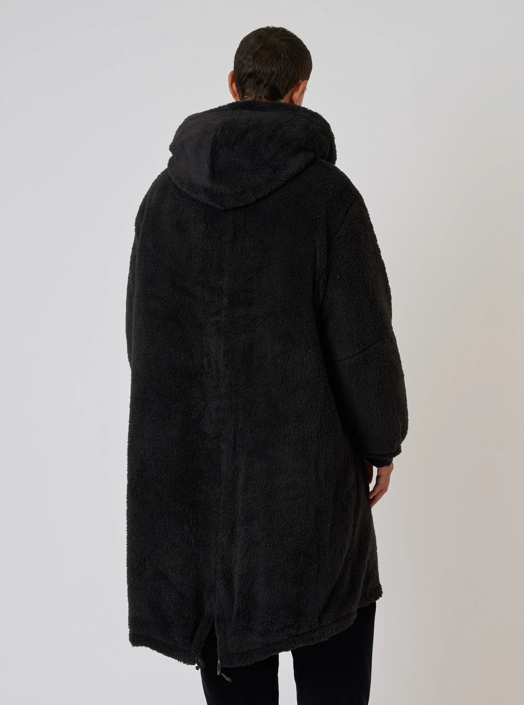 TAION x Universal Works Reversible Dark Olive Military Line Sherpa Parka sold by Universal Works product image thumbnail 5