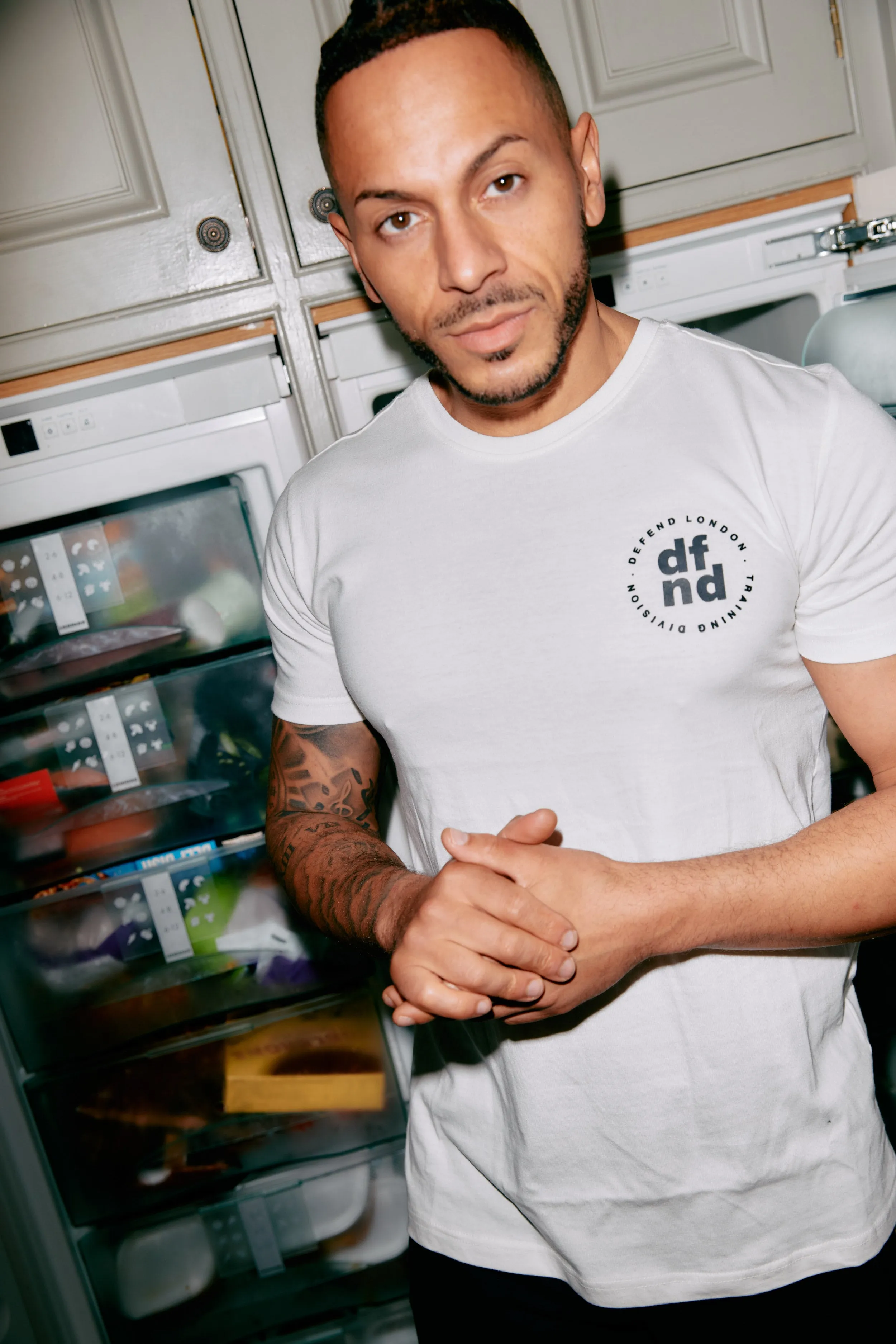 MEN'S 5 PACK T-SHIRTS - WHITE/BLUE/BURG/GREEN/BLACK sold by DFND product image thumbnail 5