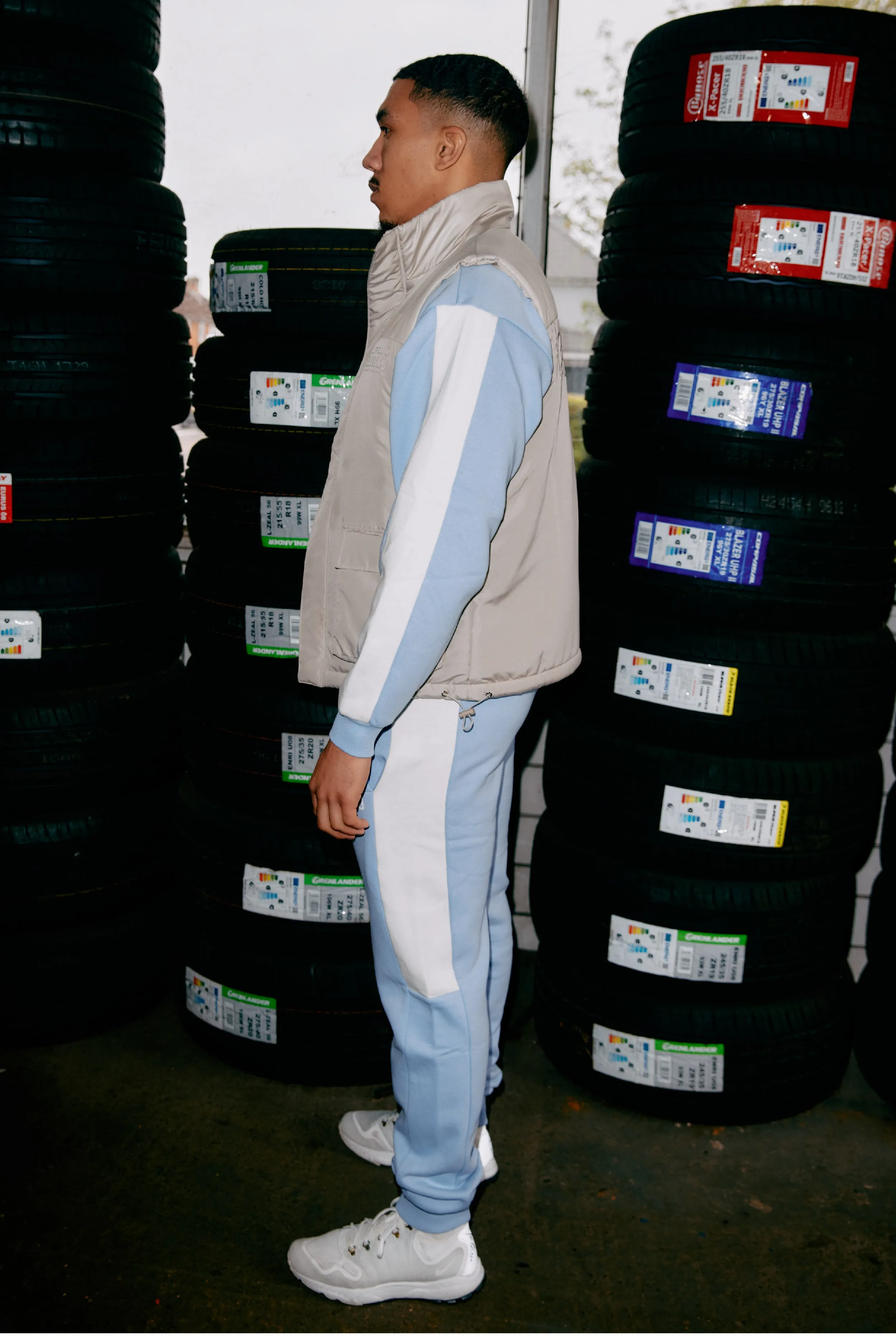 Light Vest Stone sold by DFND product image thumbnail 3