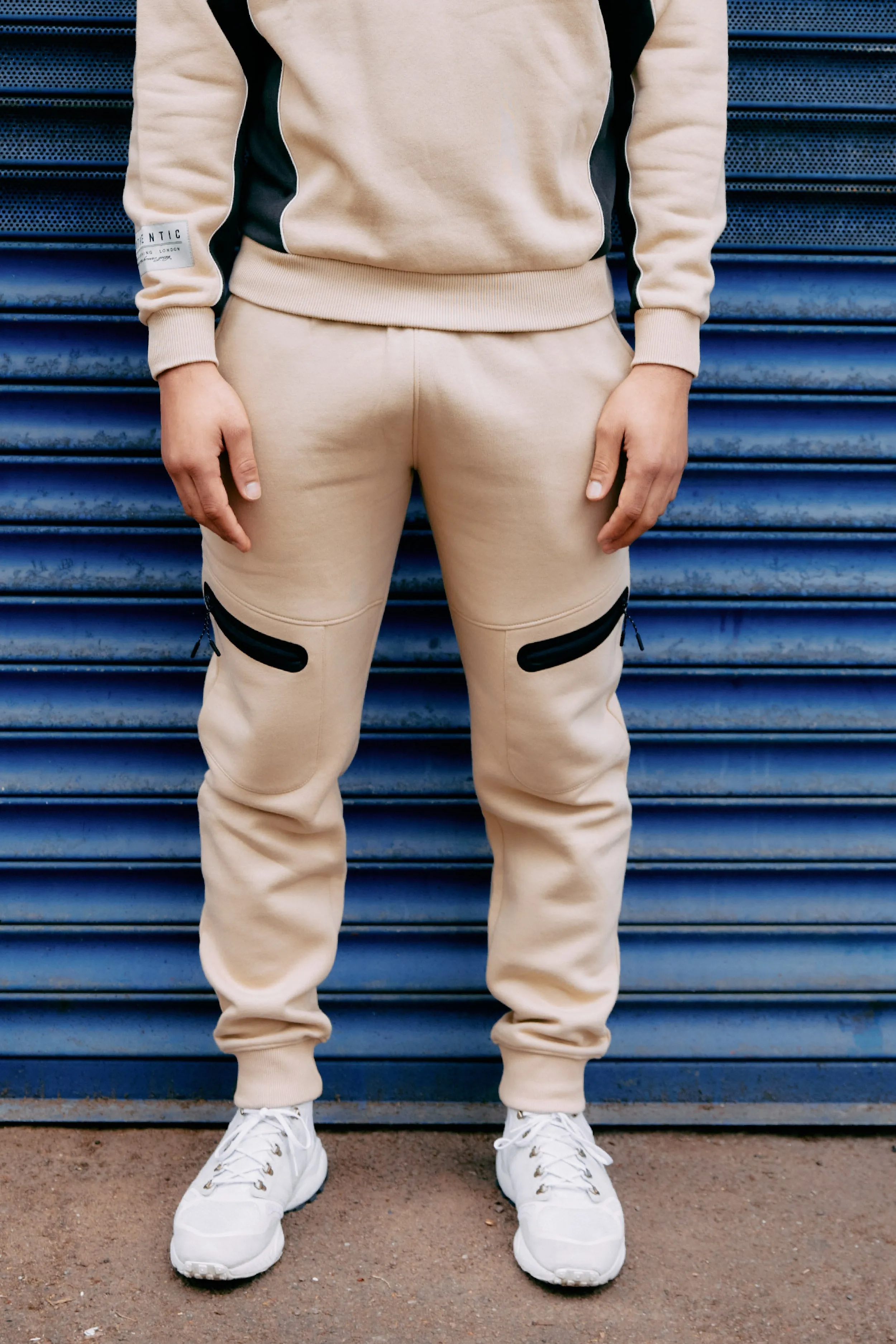 CLUB JOGGER - Stone sold by DFND