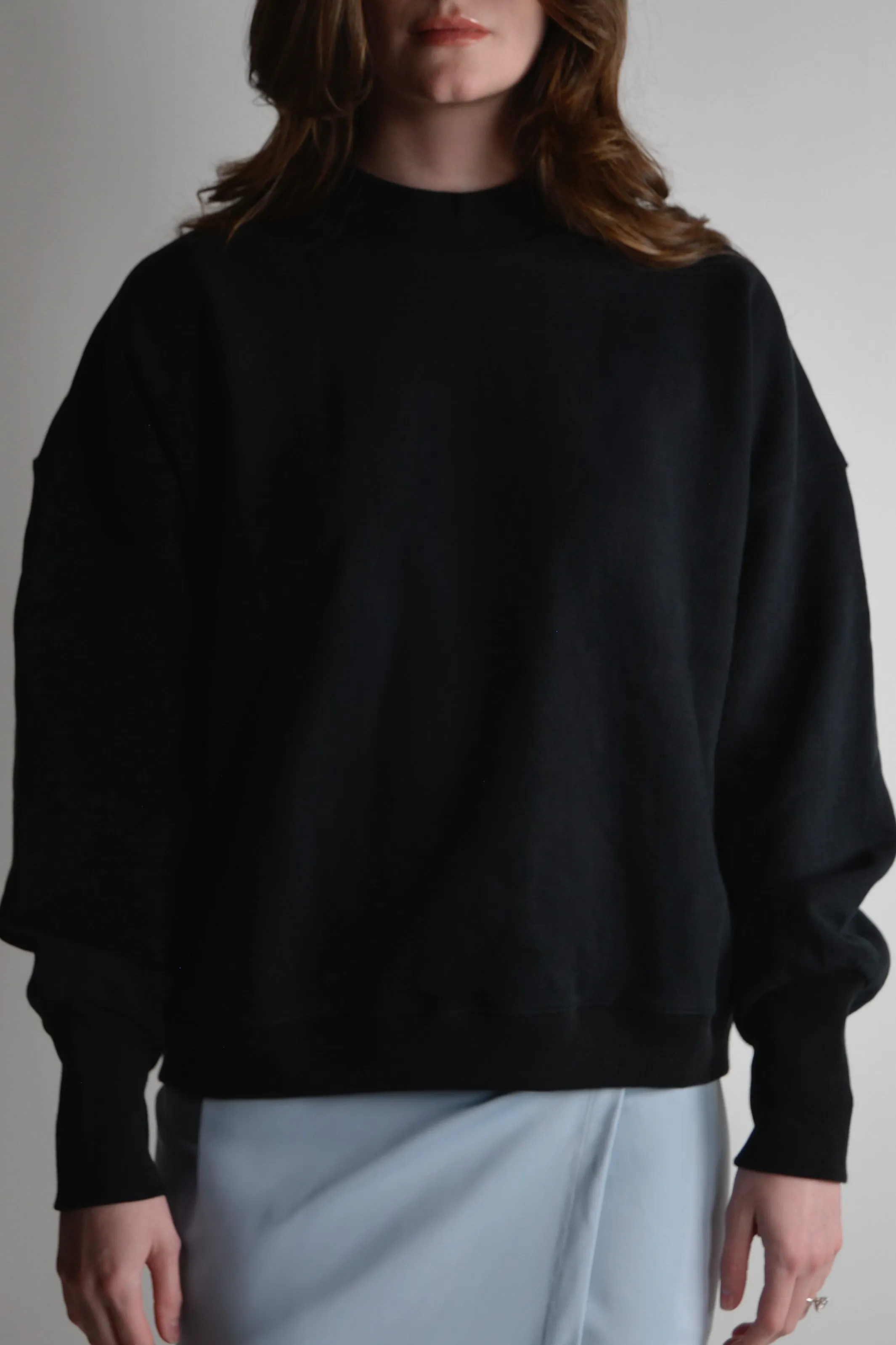 THE CHELSEA SWEATSHIRT NOIR sold by The Garde