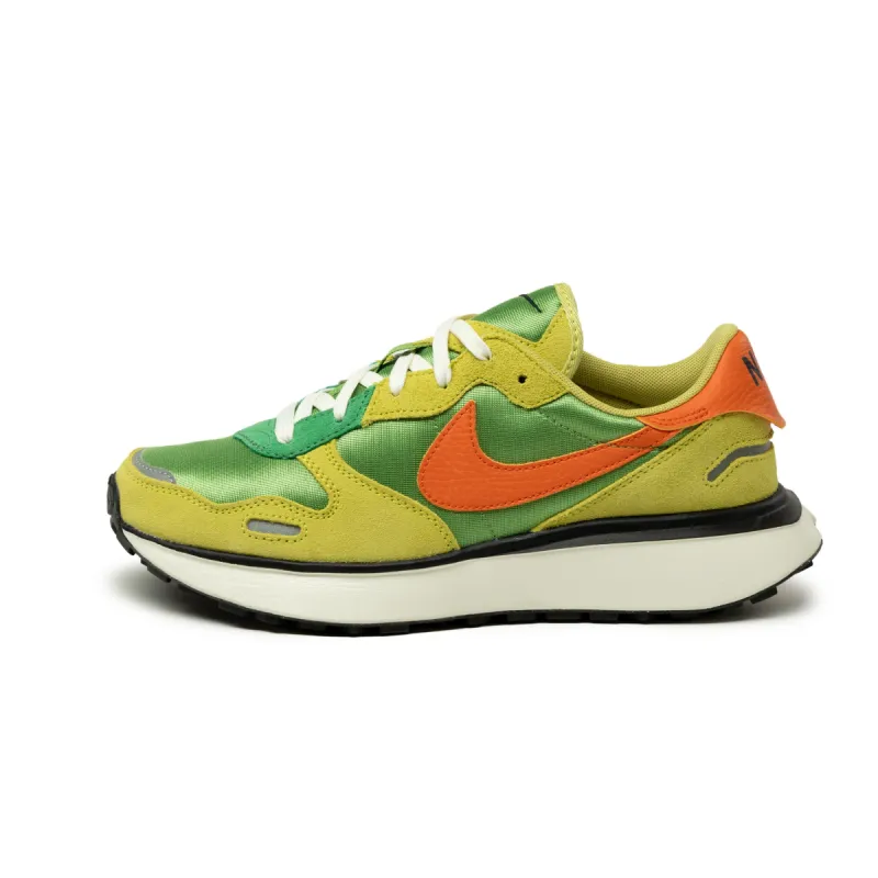 Nike Wmns Phoenix Waffle sold by Asphalt Gold