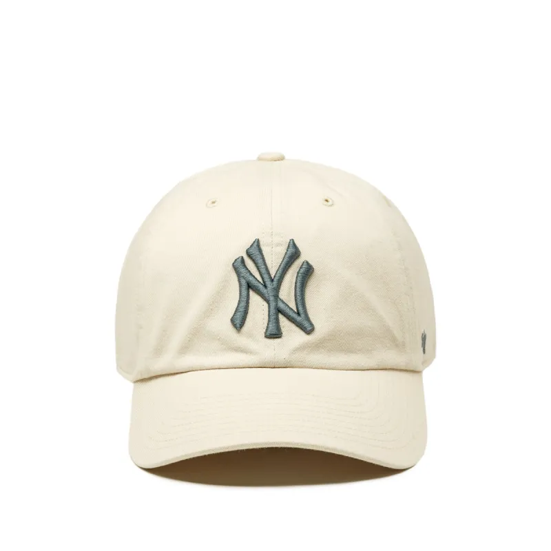 47 MLB New York Yankees *Clean Up* Cap sold by Asphalt Gold