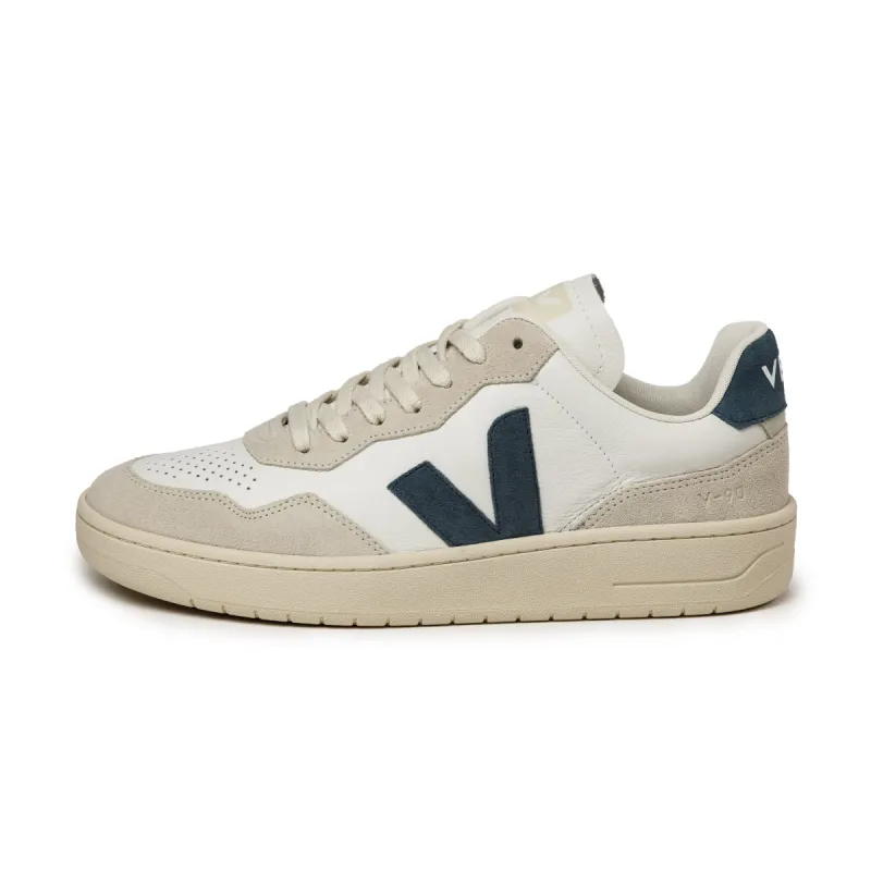 Veja V-90 O.T. sold by Asphalt Gold