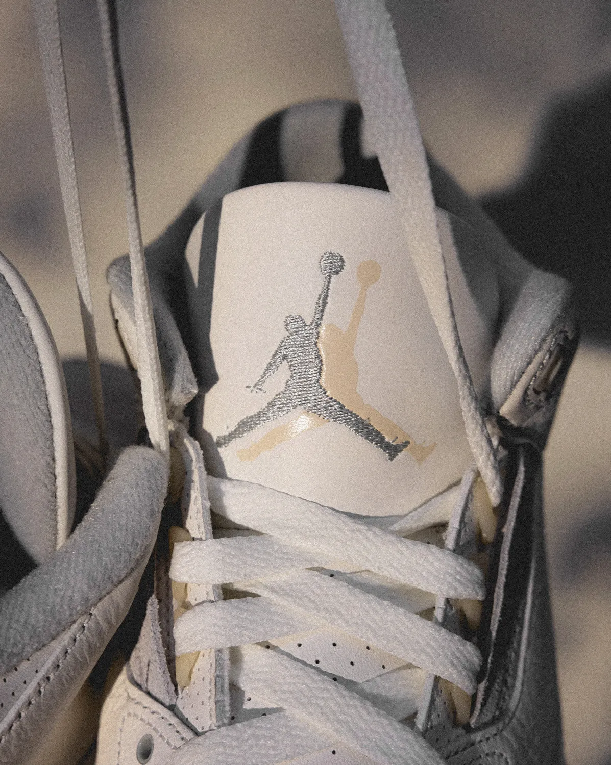 Nike Air Jordan 3 Retro Craft *Ivory* sold by Asphalt Gold product image thumbnail 5