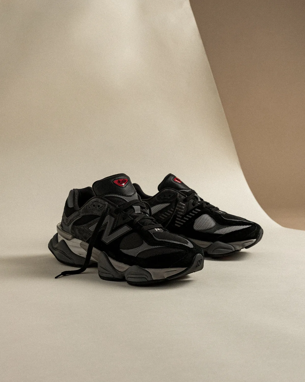 New Balance U90/60BLK sold by Asphalt Gold product image thumbnail 4