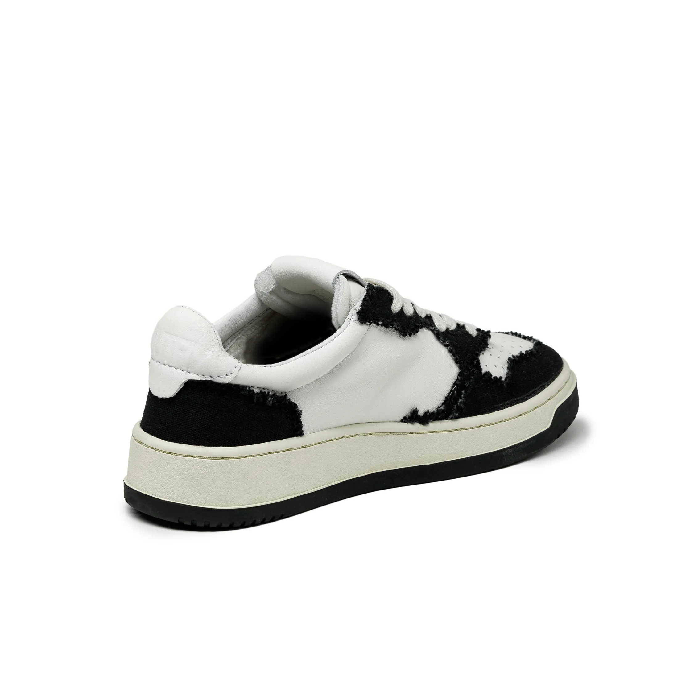 Autry Medalist W *Goat / Canvas* sold by Asphalt Gold product image thumbnail 3