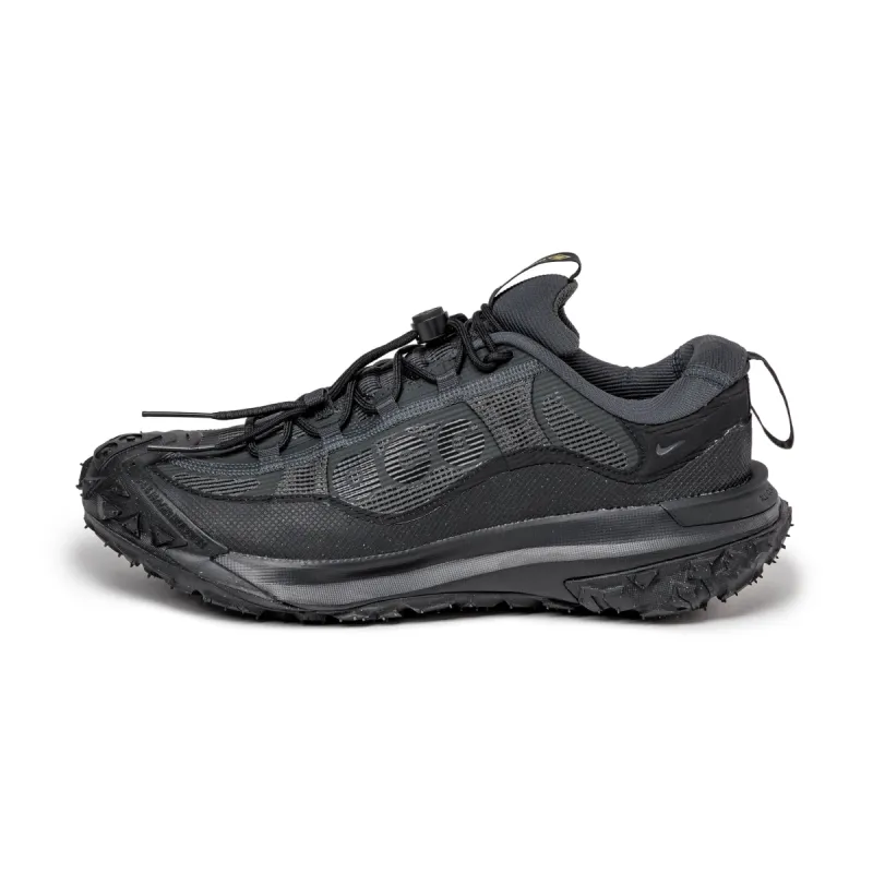 Nike ACG Mountain Fly 2 Low *GTX* sold by Asphalt Gold