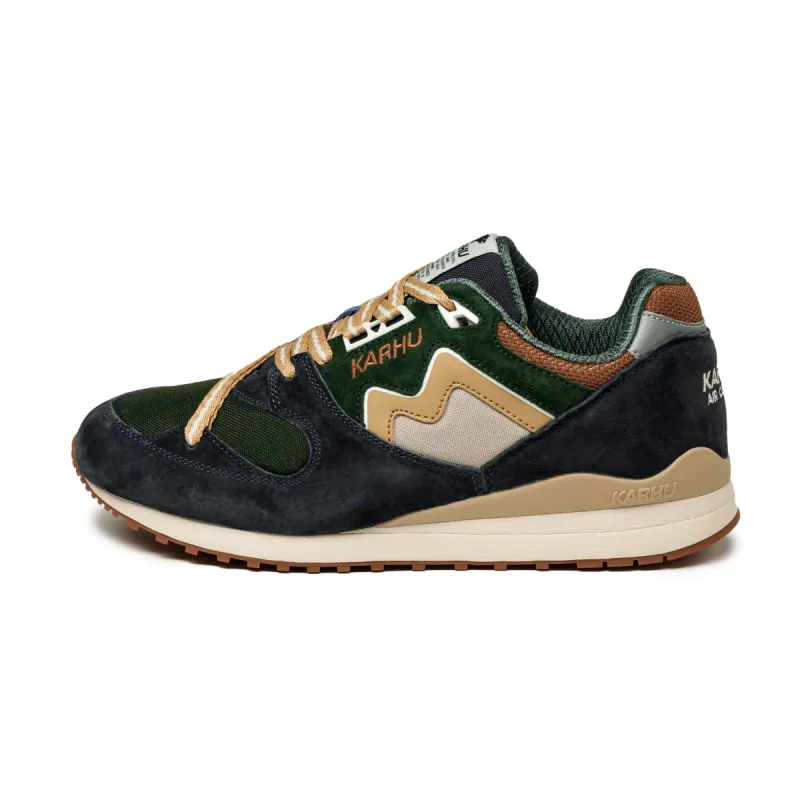 Karhu Synchron Classic sold by Asphalt Gold