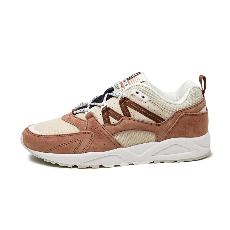 Karhu Fusion 2.0 sold by Asphalt Gold
