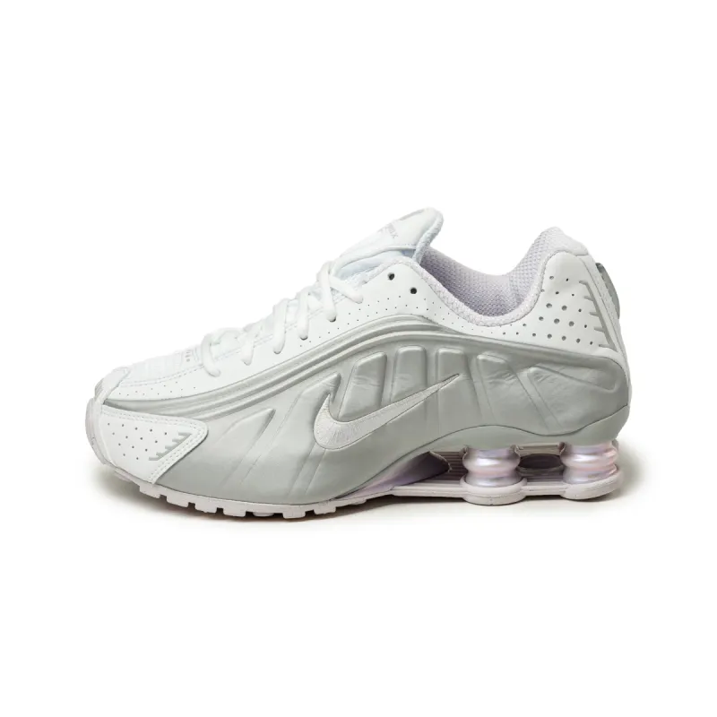 Nike Wmns Shox R4 sold by Asphalt Gold