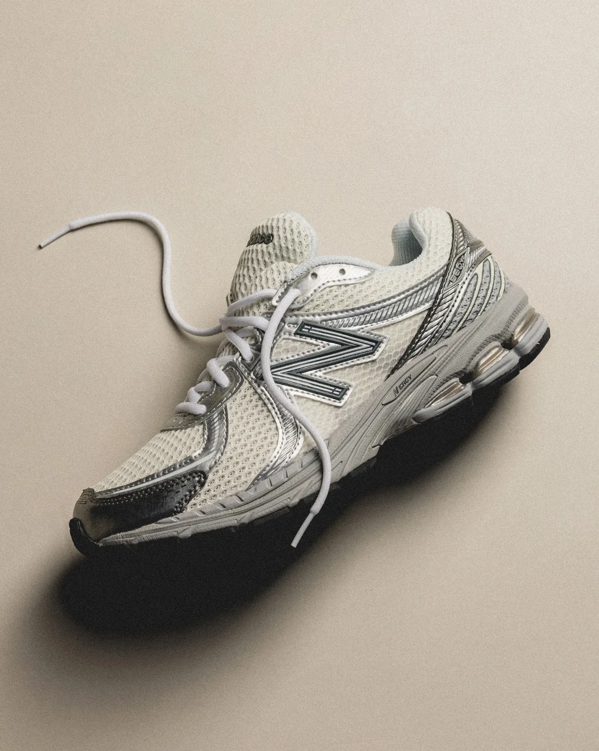 New Balance ML860GO2 sold by Asphalt Gold product image thumbnail 4