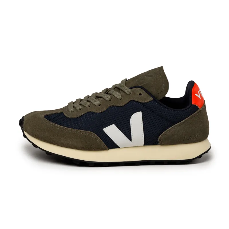 Veja Rio-Branco *Alveomesh* sold by Asphalt Gold
