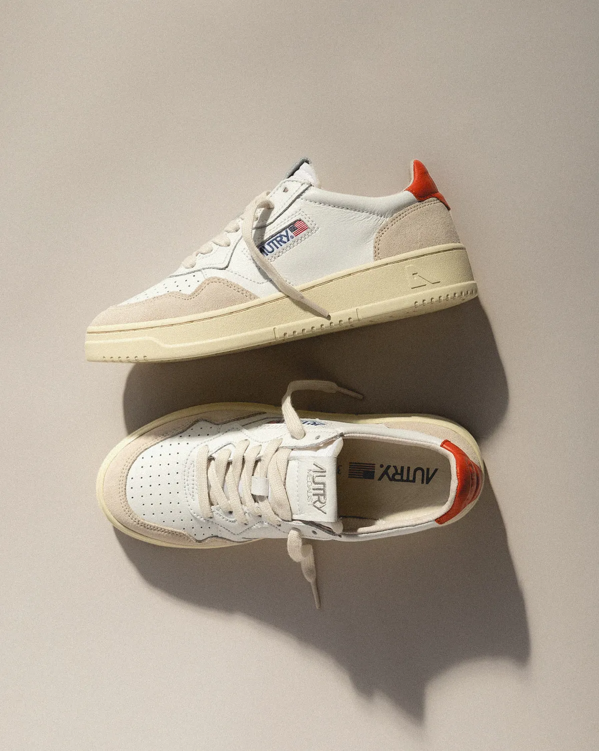 Autry Medalist W *Leather / Suede* sold by Asphalt Gold product image thumbnail 4