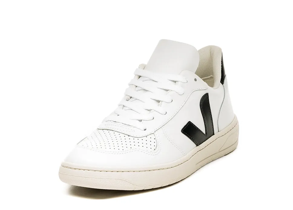 Veja V-10 Leather sold by Asphalt Gold product image thumbnail 2