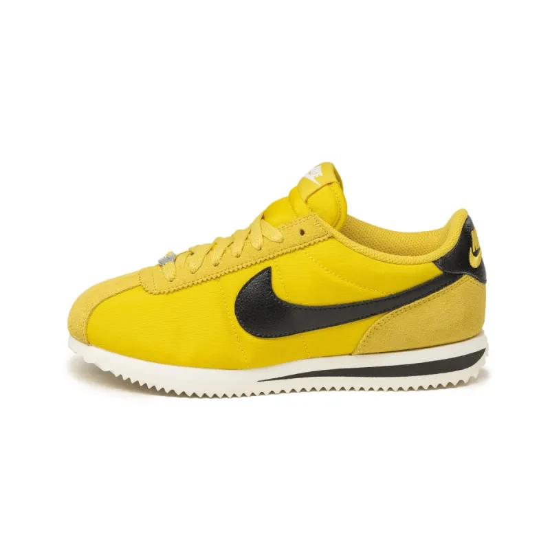 Nike Wmns Cortez TXT sold by Asphalt Gold