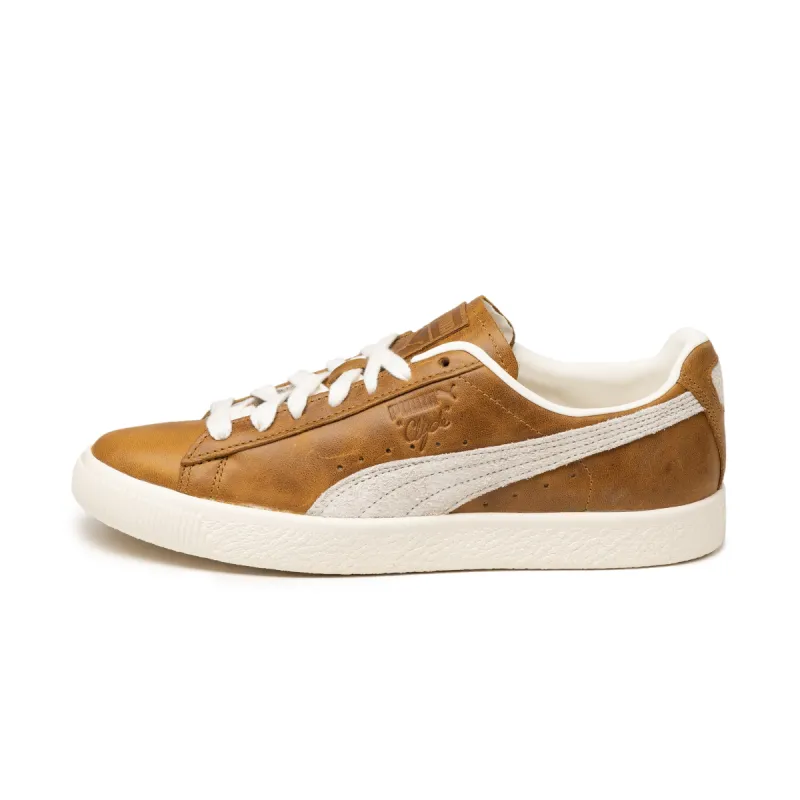 Puma Clyde *Paris* sold by Asphalt Gold