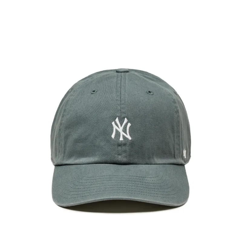 47 MLB New York Yankees *Base Runner* Cap sold by Asphalt Gold
