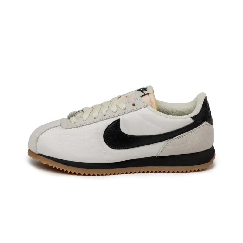 Nike Wmns Cortez TXT sold by Asphalt Gold