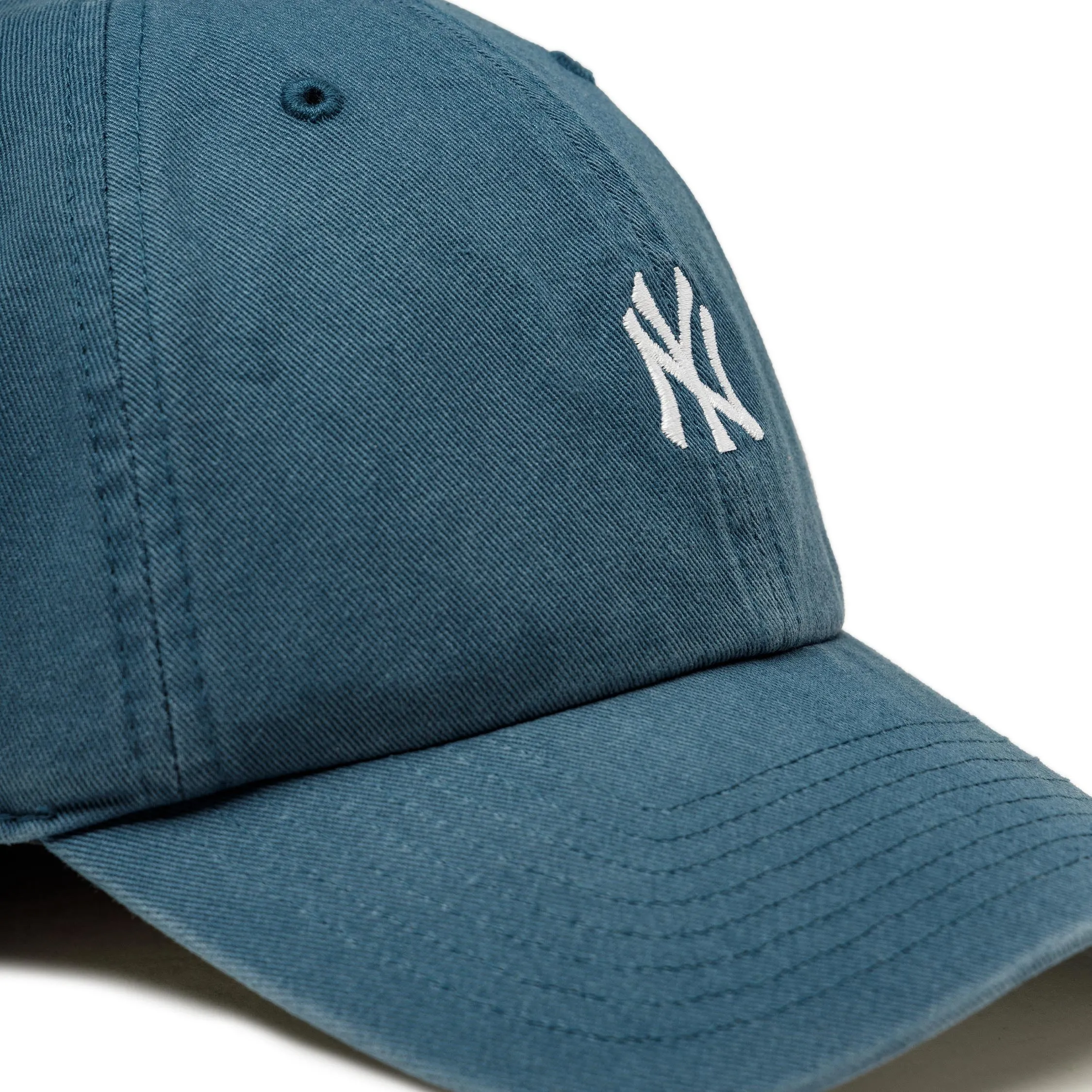 47 MLB New York Yankees *Base Runner* Cap sold by Asphalt Gold product image thumbnail 2