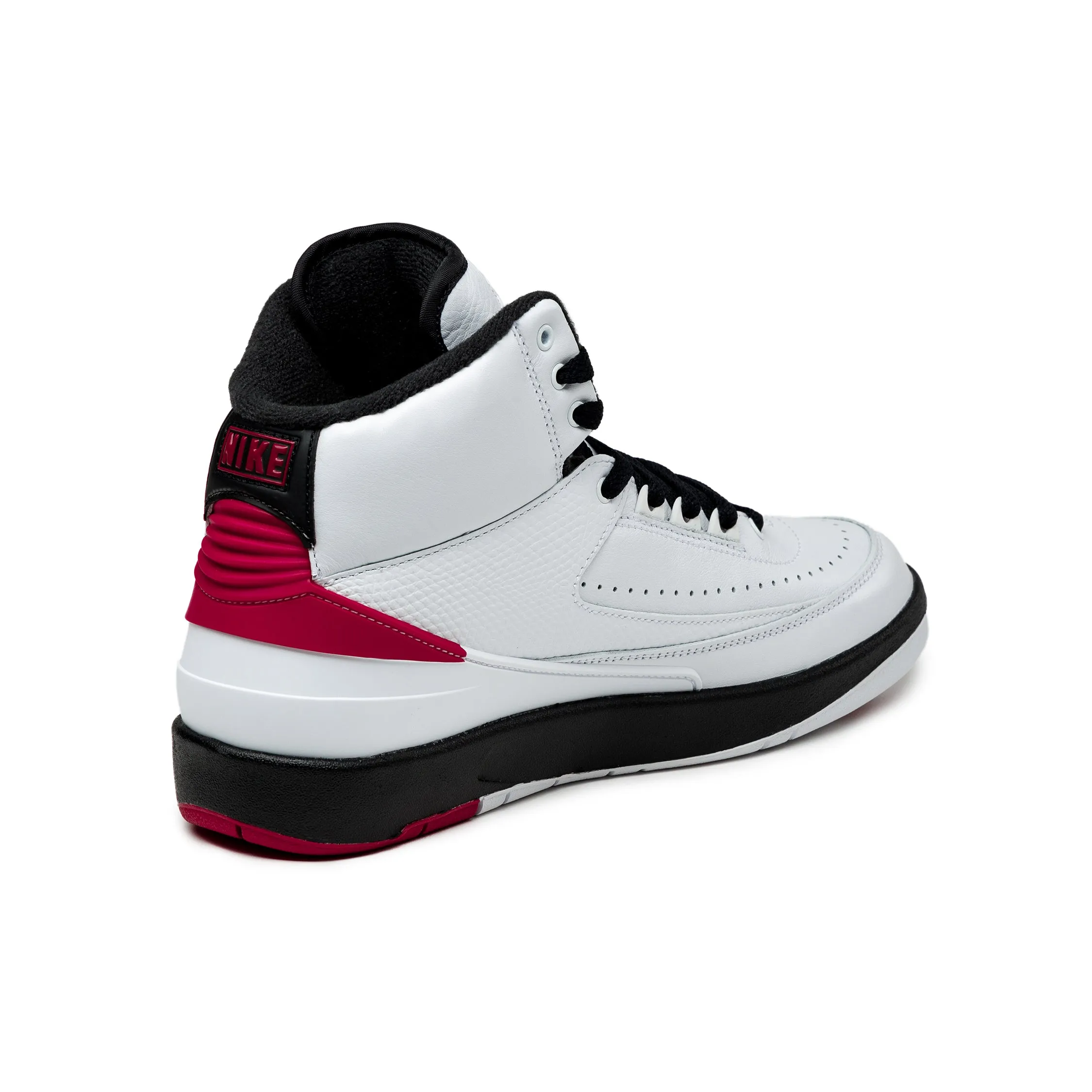 Nike Air Jordan 2 Retro *Chicago* sold by Asphalt Gold product image thumbnail 3