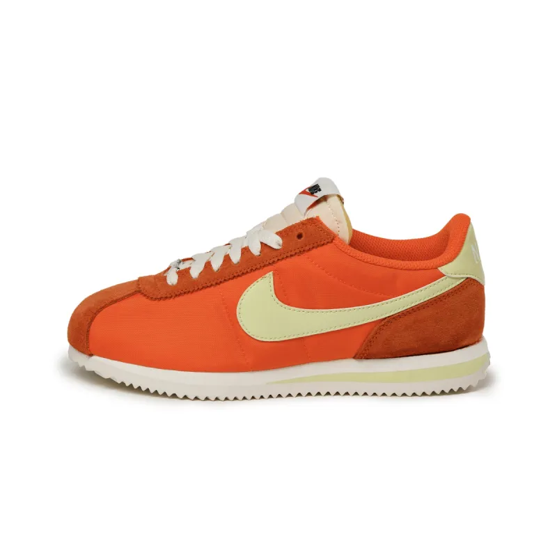 Nike Wmns Cortez TXT sold by Asphalt Gold