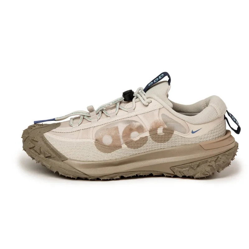 Nike ACG Mountain Fly 2 Low sold by Asphalt Gold