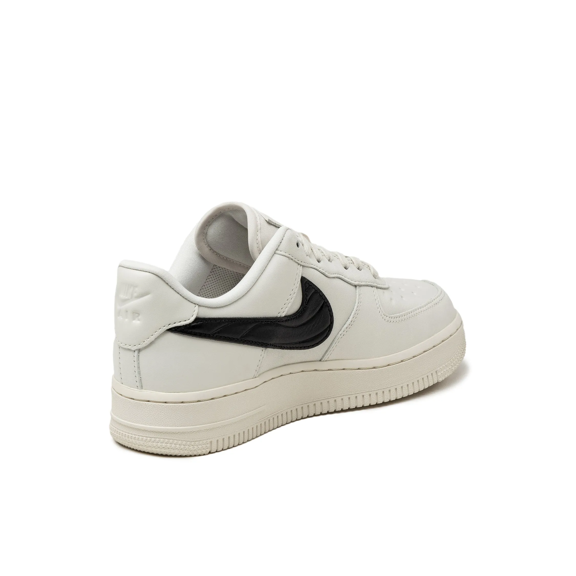 Nike Wmns Air Force 1 '07 sold by Asphalt Gold product image thumbnail 3