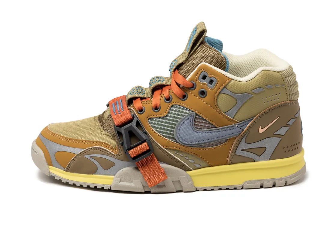 Nike Air Trainer 1 SP made by Nike