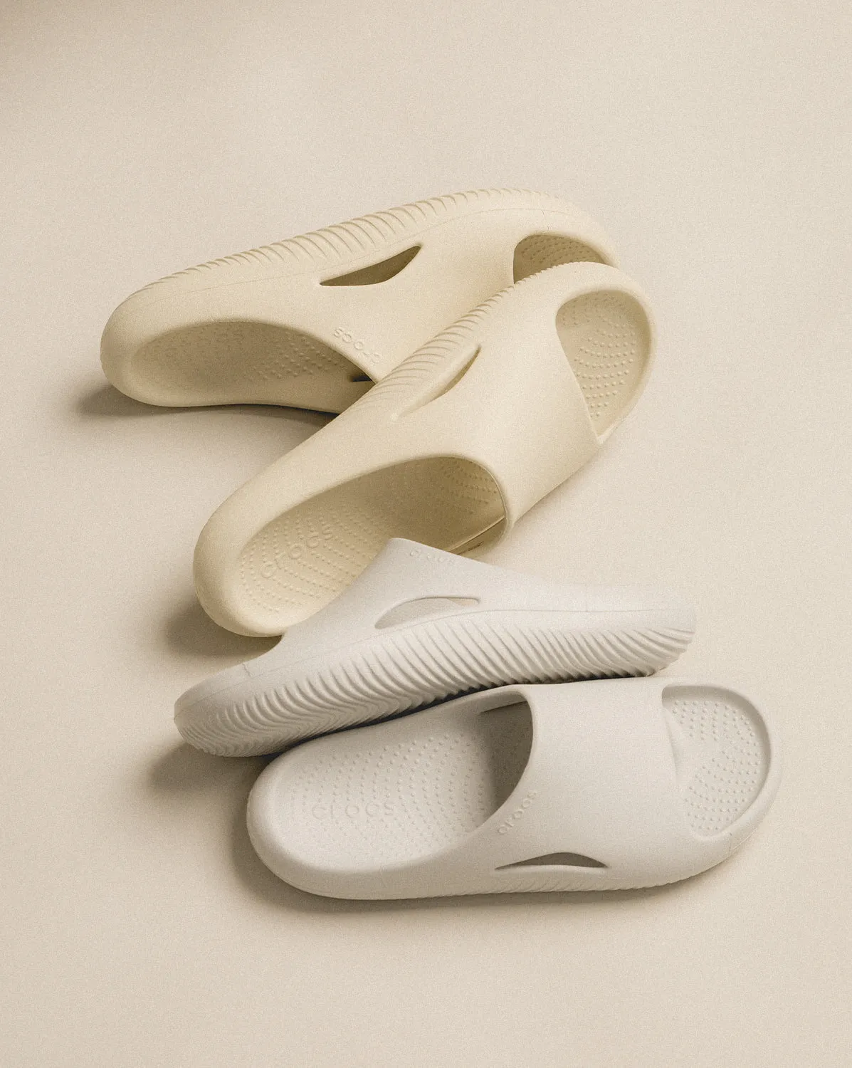 Crocs Mellow Slide sold by Asphalt Gold product image thumbnail 5