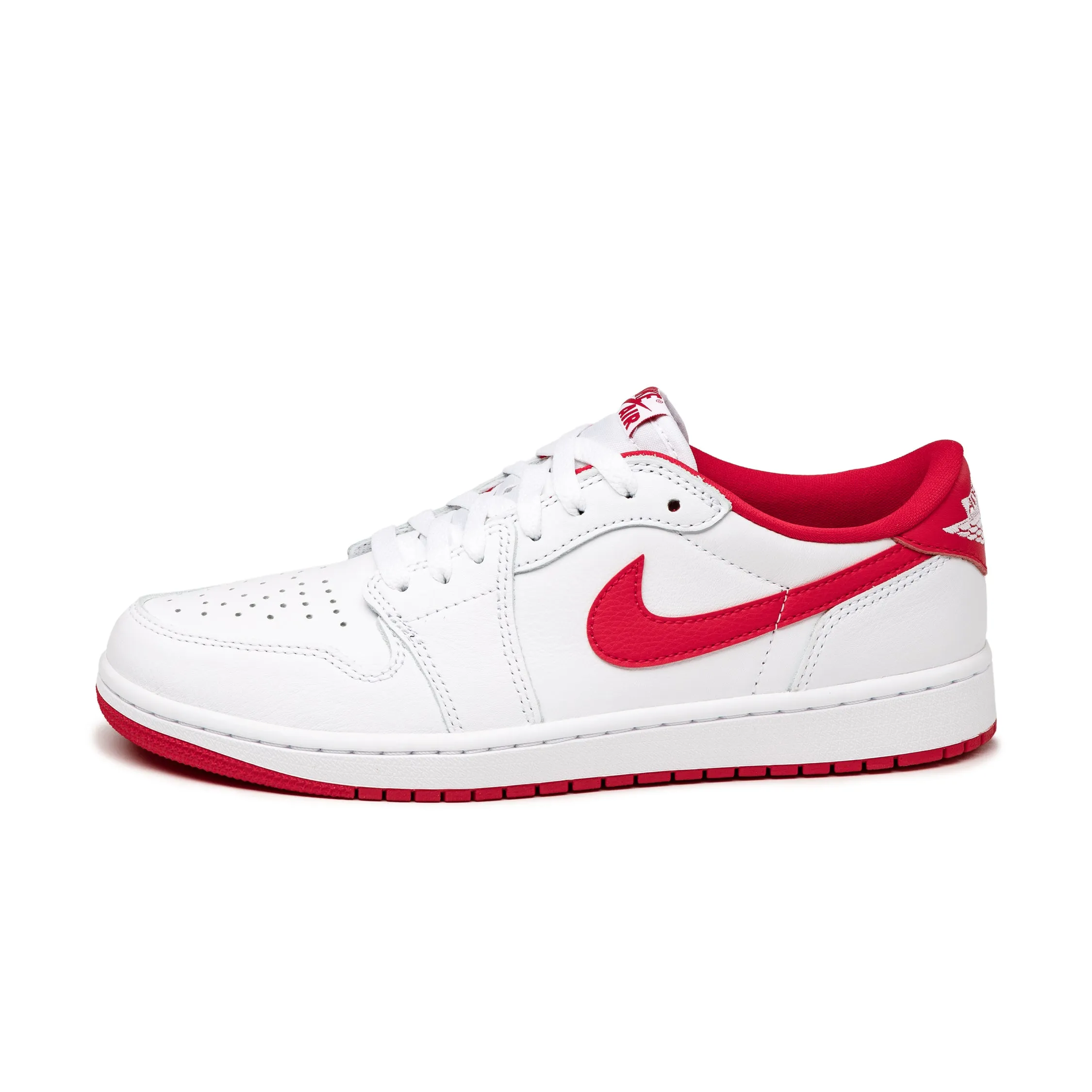 Nike Air Jordan 1 Low OG *University Red* sold by Asphalt Gold