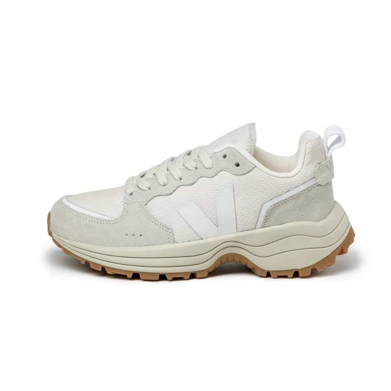 Veja Venturi II W sold by Asphalt Gold