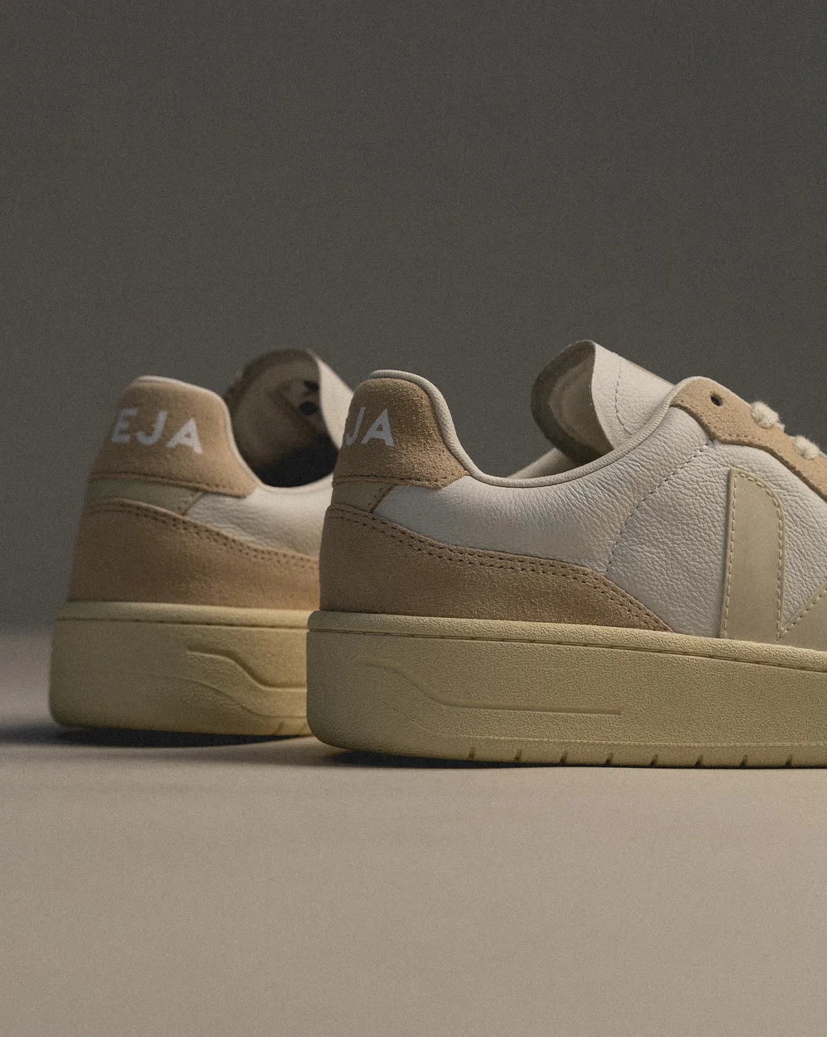 Veja V-90 sold by Asphalt Gold product image thumbnail 5