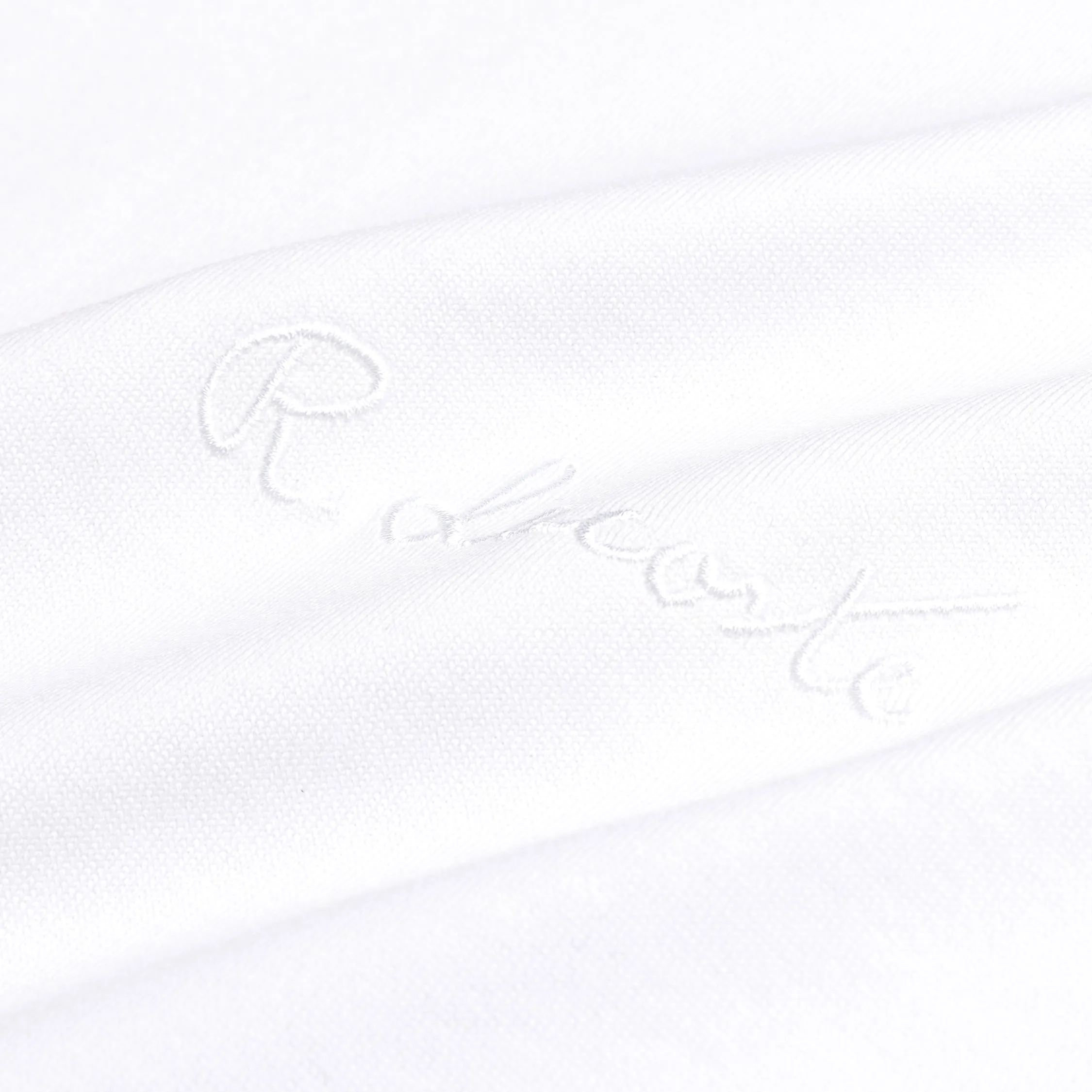 Lacoste Loose Fit Heavy Cotton Embroidery T-Shirt sold by Asphalt Gold product image thumbnail 3