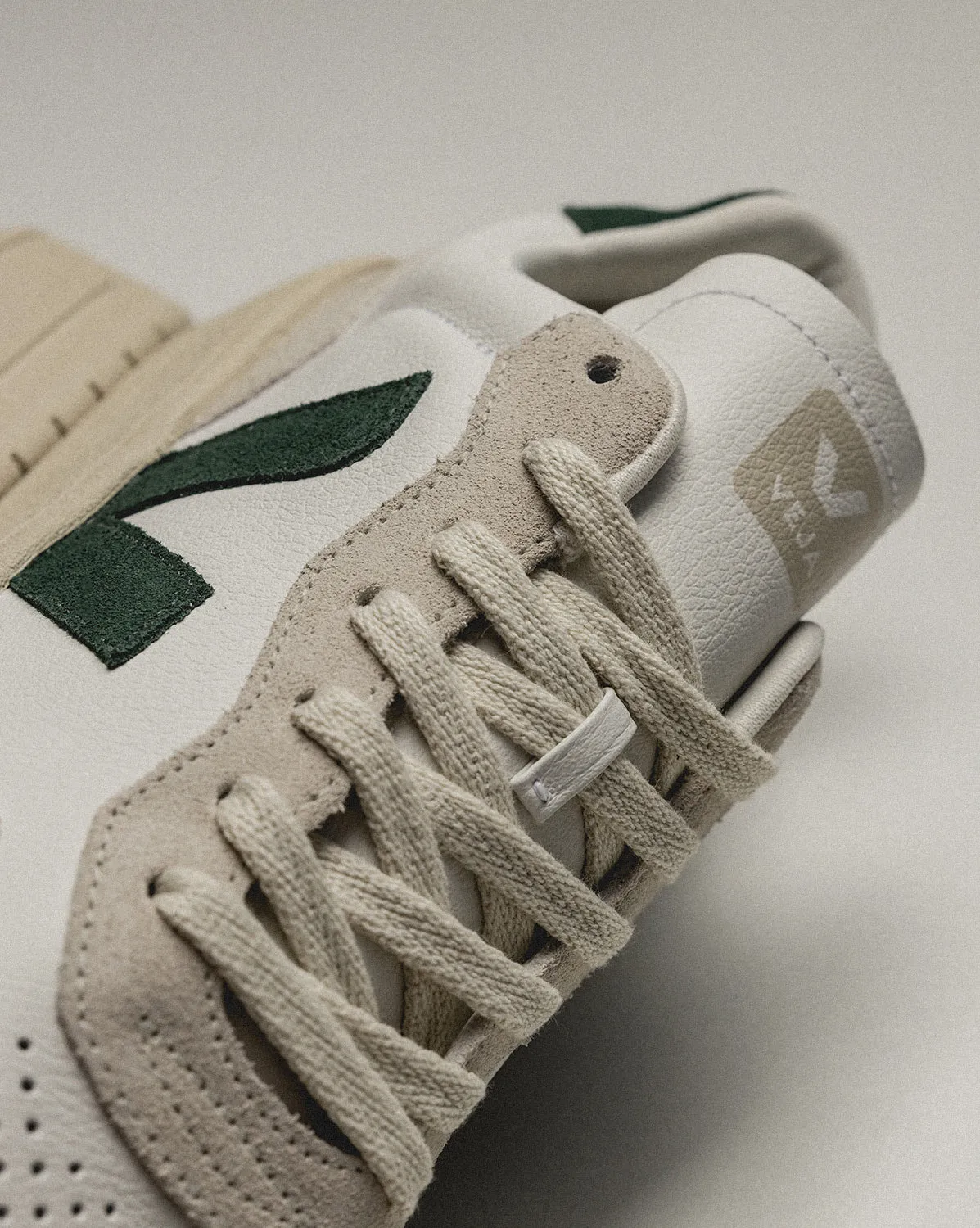 Veja V-90 O.T. sold by Asphalt Gold product image thumbnail 5