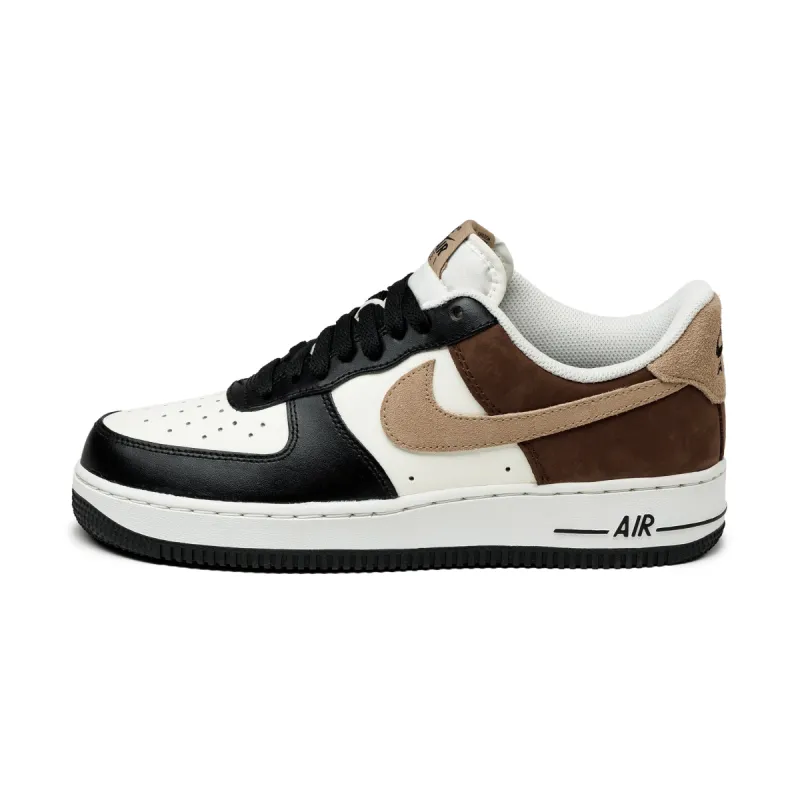 Nike Air Force 1 '07 sold by Asphalt Gold