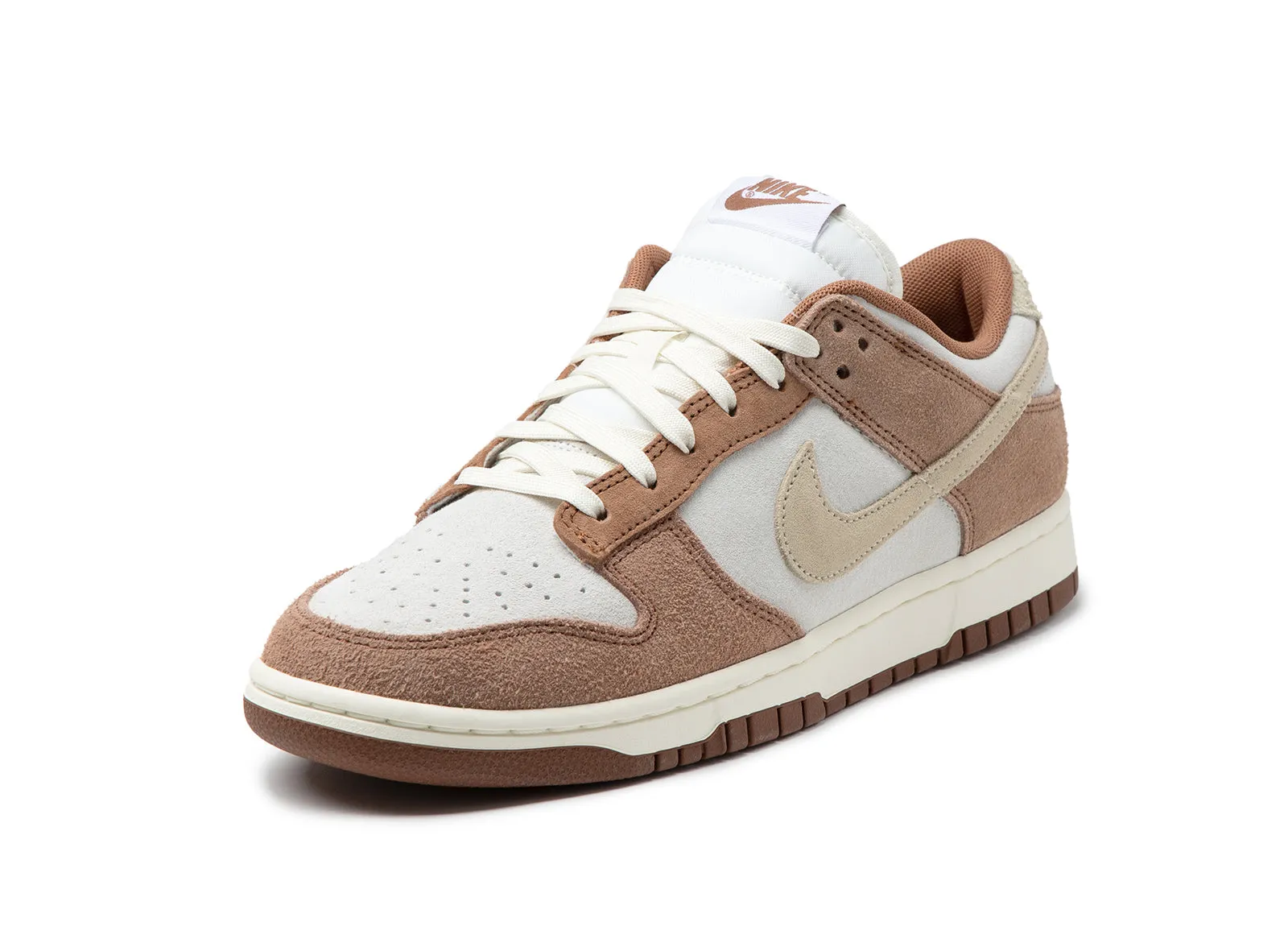 Nike Dunk Low Retro sold by Asphalt Gold product image thumbnail 2