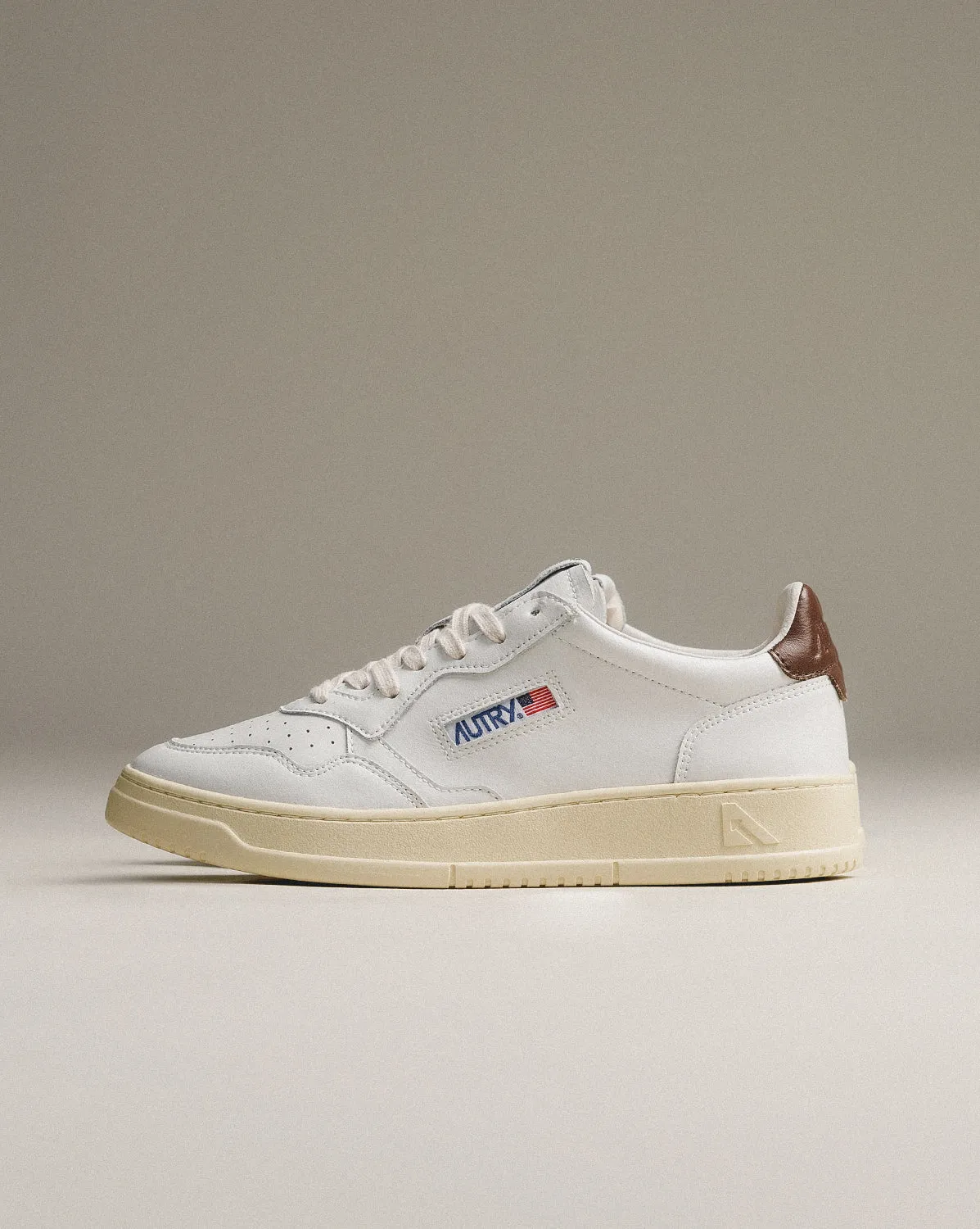 Autry Medalist sold by Asphalt Gold product image thumbnail 4