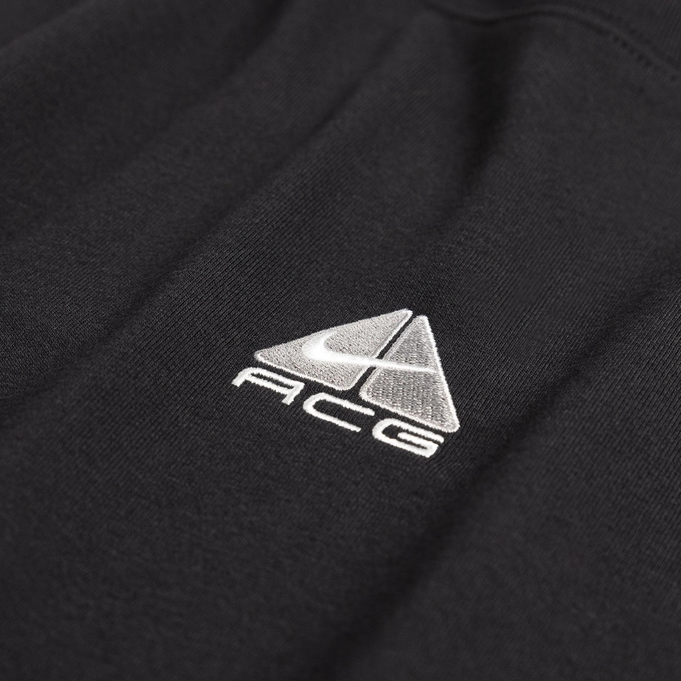 Nike ACG Lungs Tee sold by Asphalt Gold product image thumbnail 2