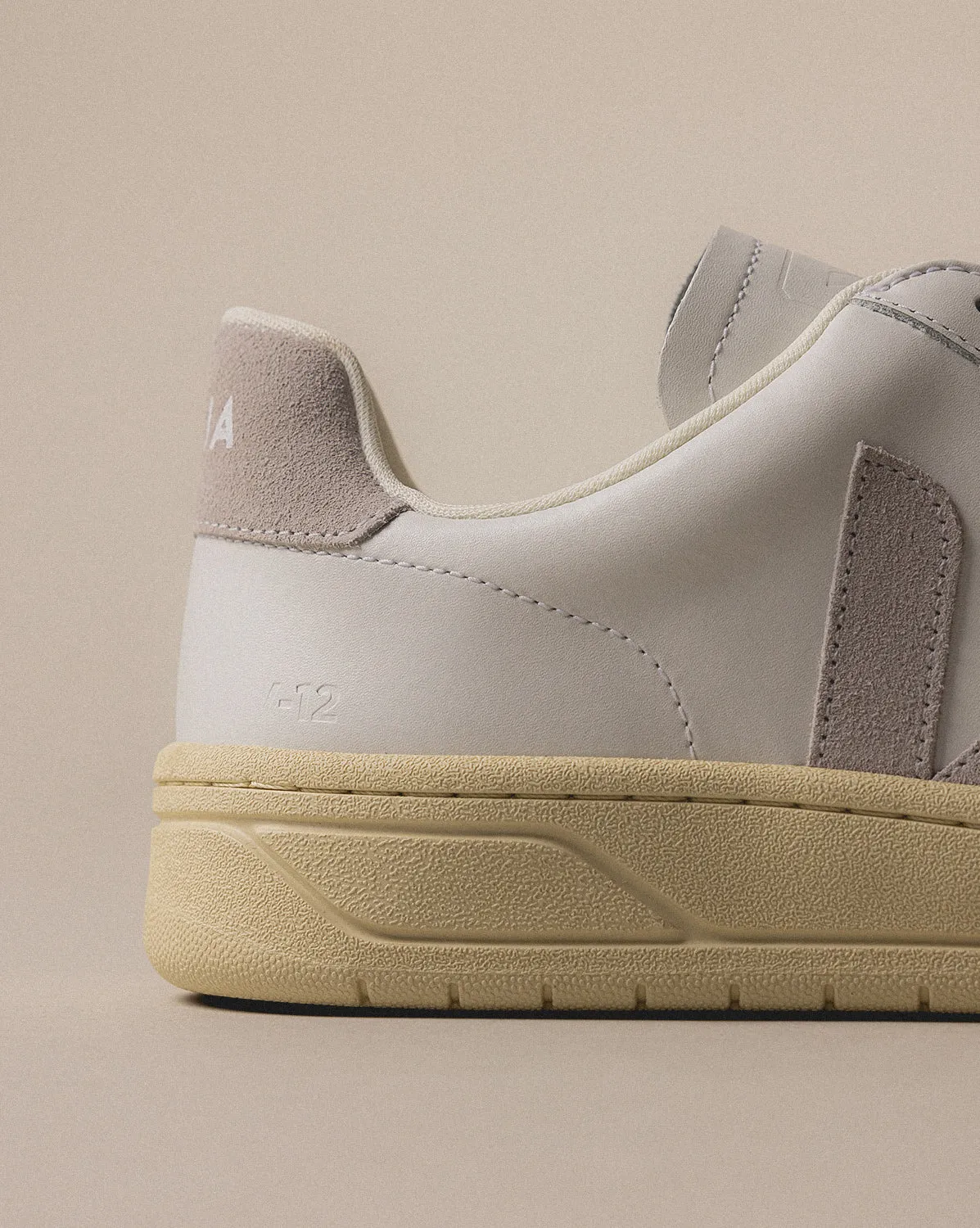 Veja V-12 Leather W sold by Asphalt Gold product image thumbnail 5