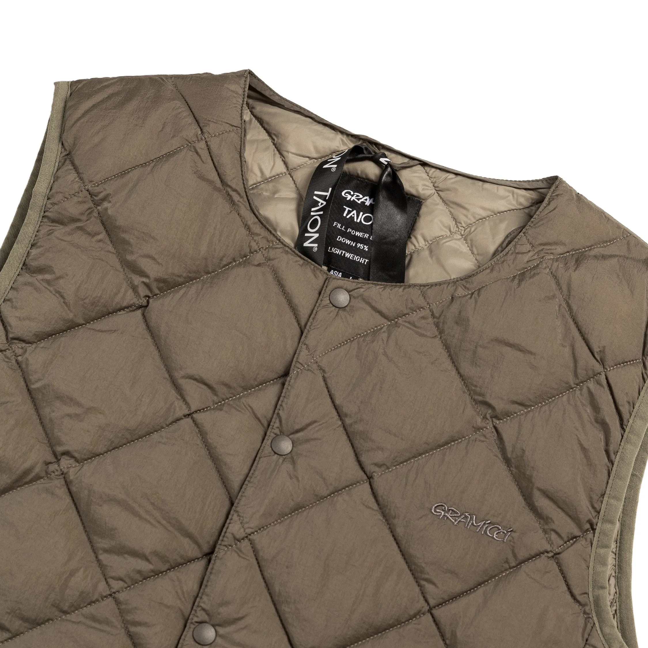 Gramicci x Taion Inner Down Vest sold by Asphalt Gold product image thumbnail 2