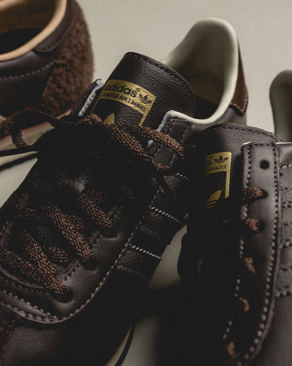 Adidas Country OG W sold by Asphalt Gold product image thumbnail 2