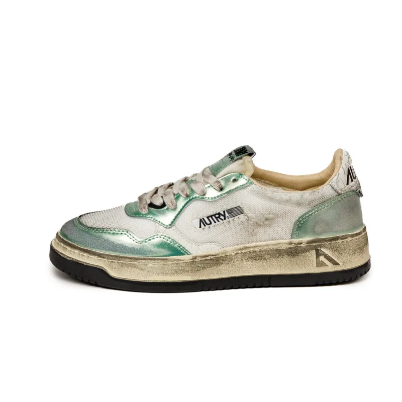 Autry Medalist Brushed W *Super Vintage* sold by Asphalt Gold