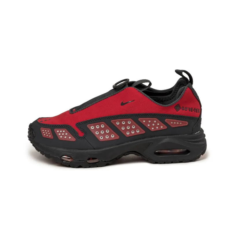Nike Wmns Air Max SNDR *GTX* sold by Asphalt Gold