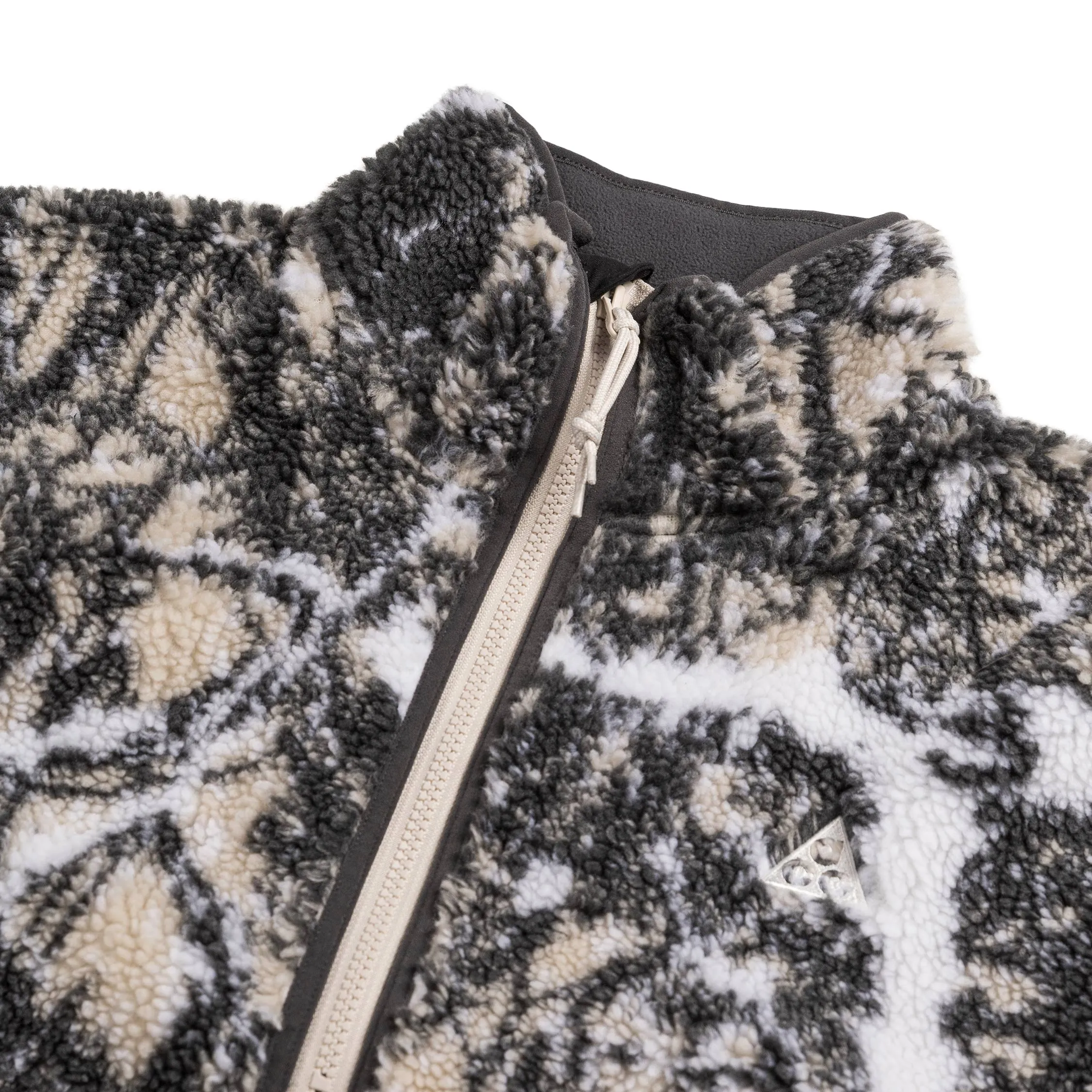 Nike ACG "Canwell Glacier" Half-Zip Top sold by Asphalt Gold product image thumbnail 4