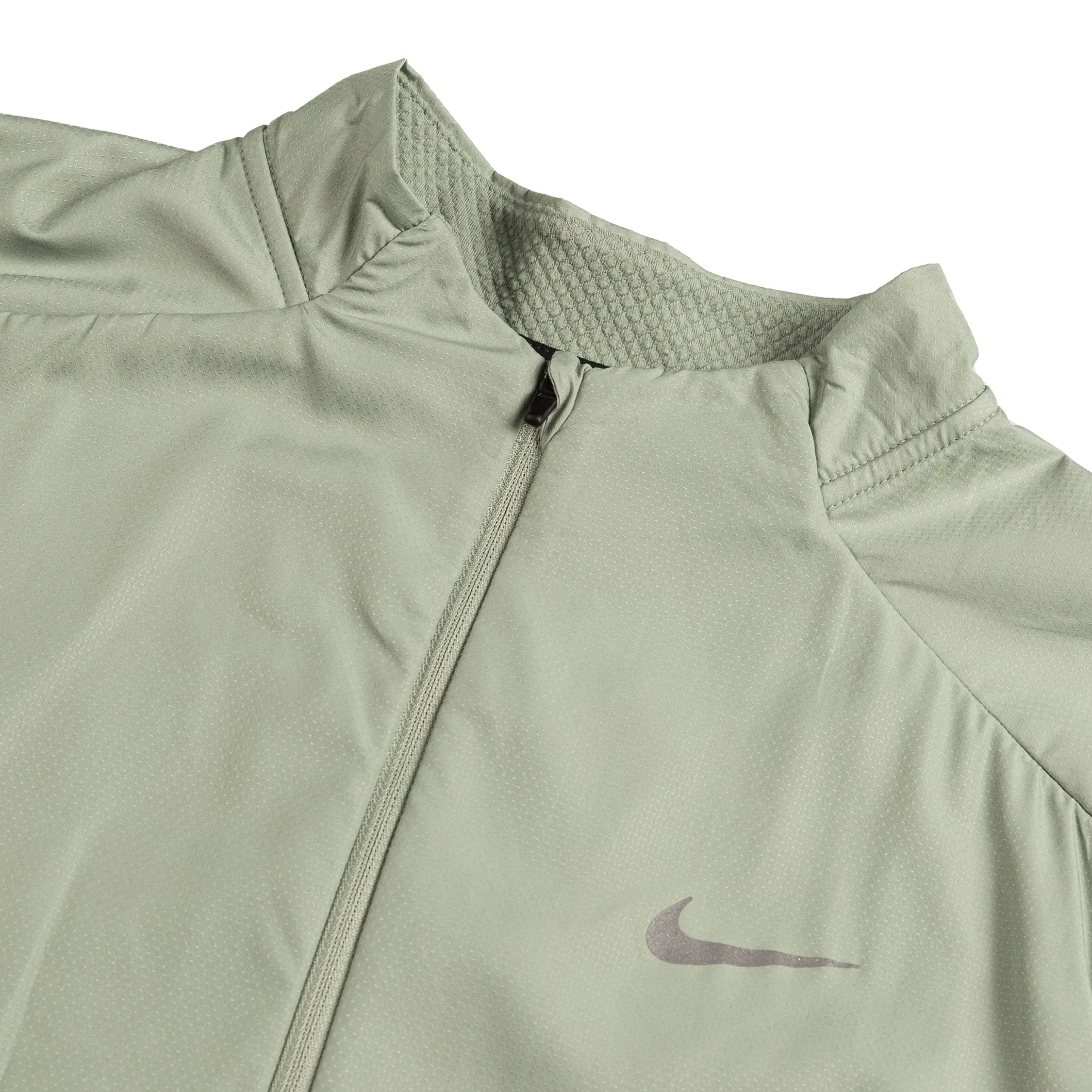 Nike Sphere Element Running Top sold by Asphalt Gold product image thumbnail 3
